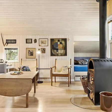 Fy379-otterup-ved-baekken-12 * Otterup